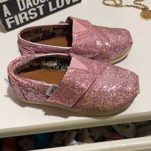 Girls shoes T6